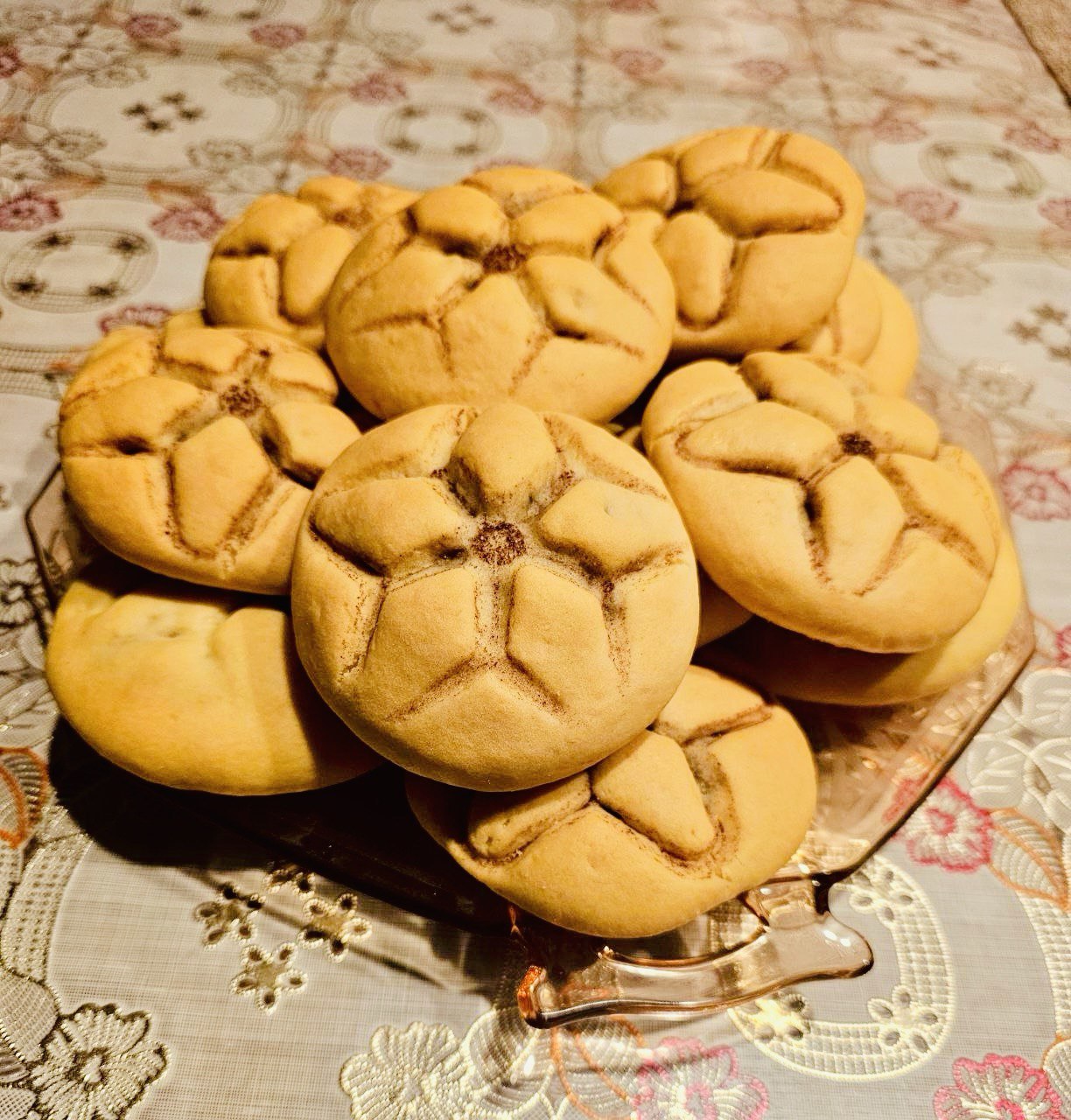 Lahijan Koloche, Unique Cakes in San Diego